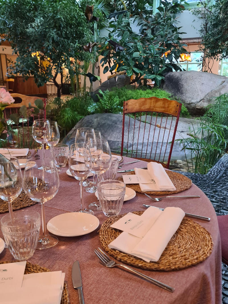 Espacios elegantes y sin mínimo de invitados para bodas Madrid